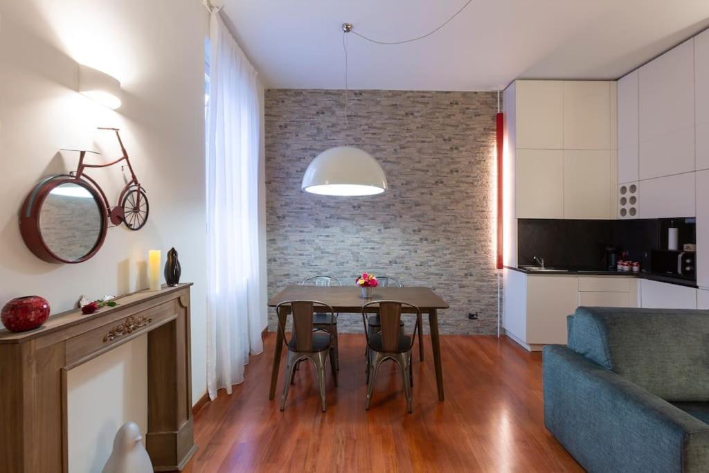 My Charming Apartments In Centro Citta-San Lorenzo Suite Милано Екстериор снимка