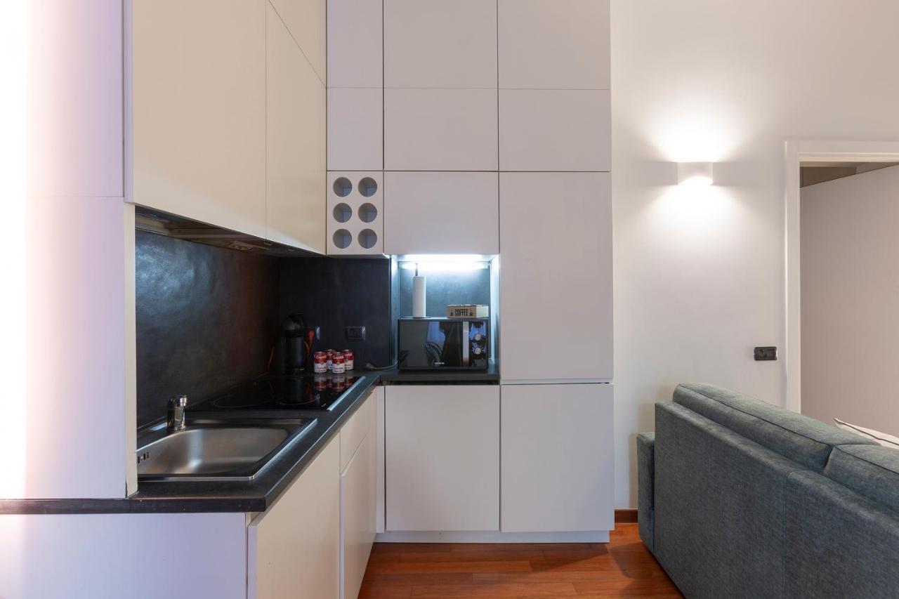 My Charming Apartments In Centro Citta-San Lorenzo Suite Милано Екстериор снимка